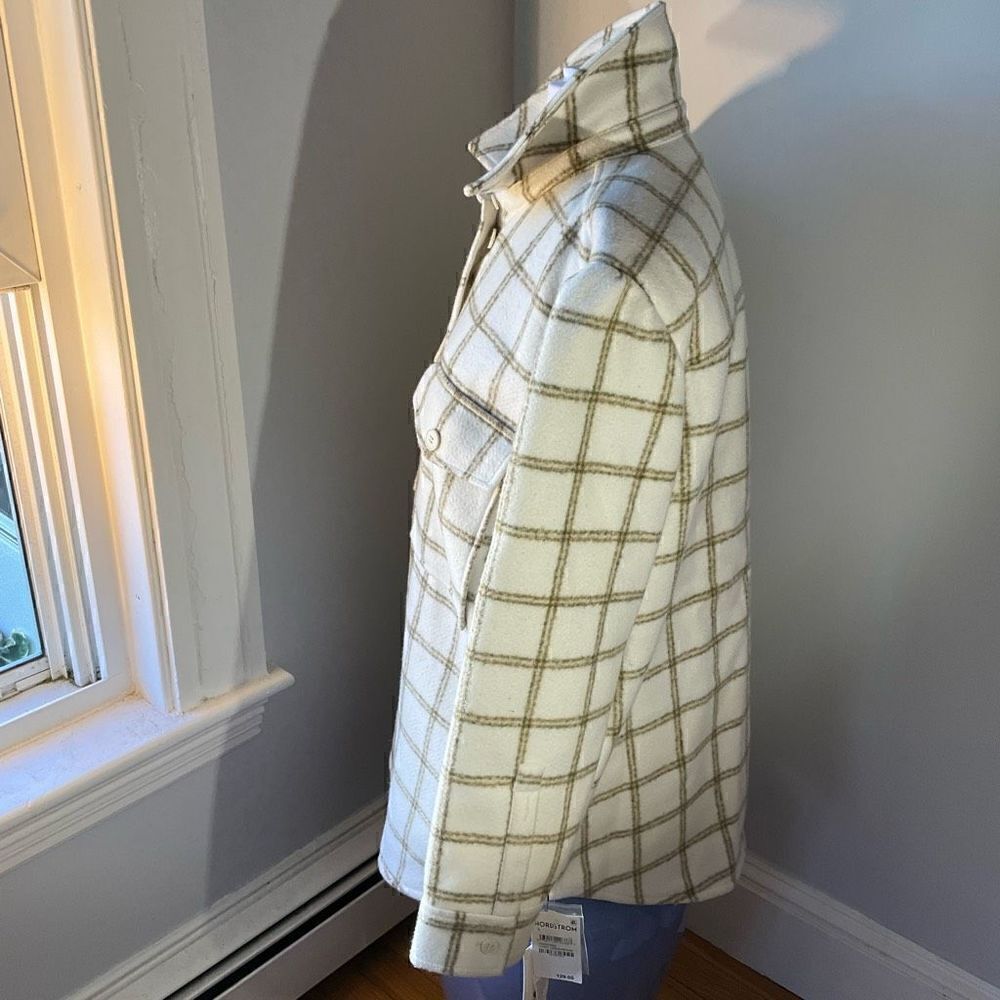 Treasure & Bond Plaid Puff Sleeve Jacket, Ivory Carsonpane. Large. Nwt — image 5 of 8